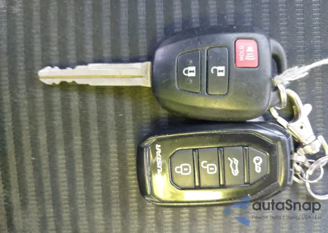 2017 Toyota Rav4 Le из США, поврежденный, VIN 2T3BFREV3HW555001